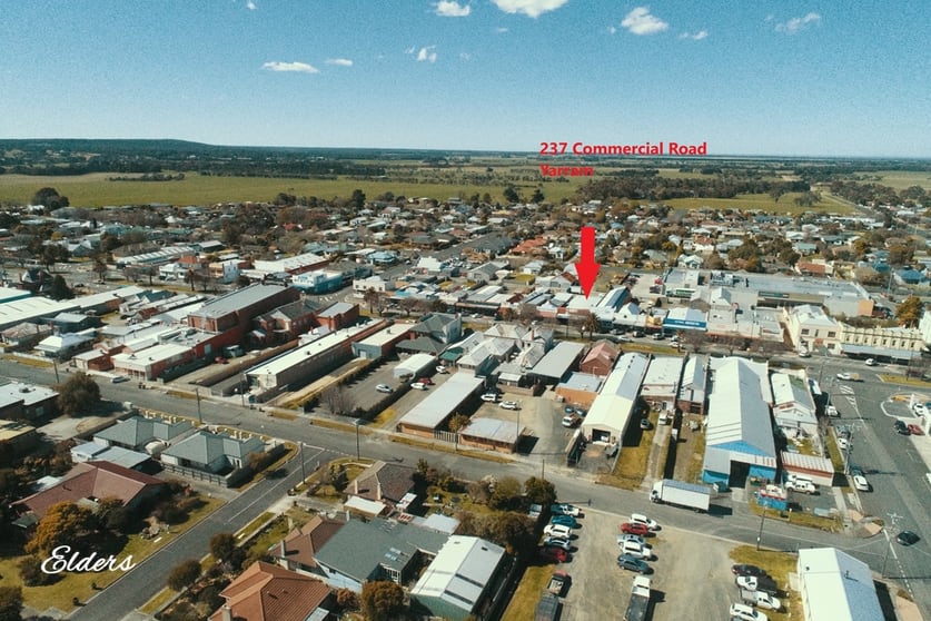 Click to view all images 237 Commercial Road Yarram VIC 3971 - Image 1