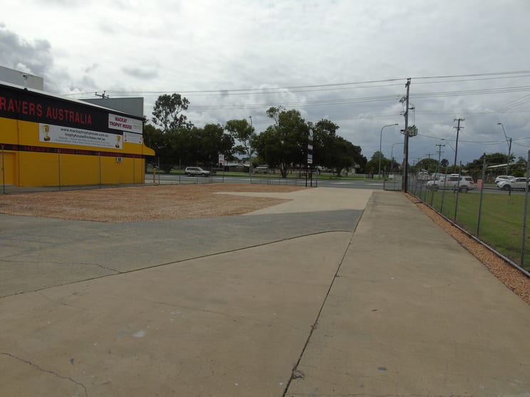 Click to view all images 151 Paradise Street South Mackay QLD 4740 - Image 2