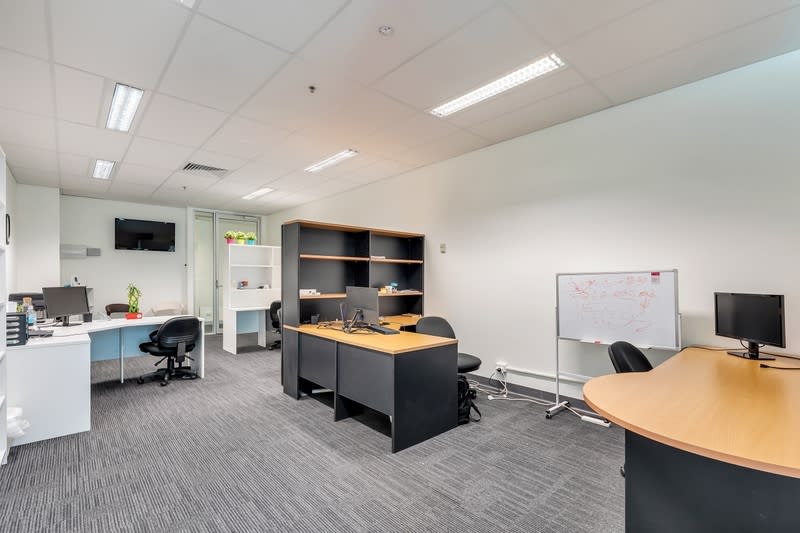 Click to view all images Suite 808, 147 Pirie Street Adelaide SA 5000 - Image 2