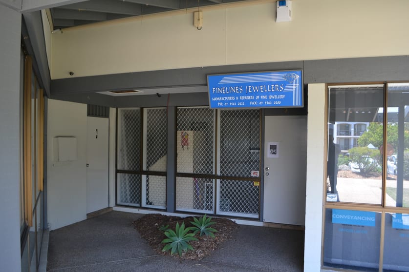 Click to view all images 3/26-28 Commerce Dr Robina QLD 4226 - Image 2