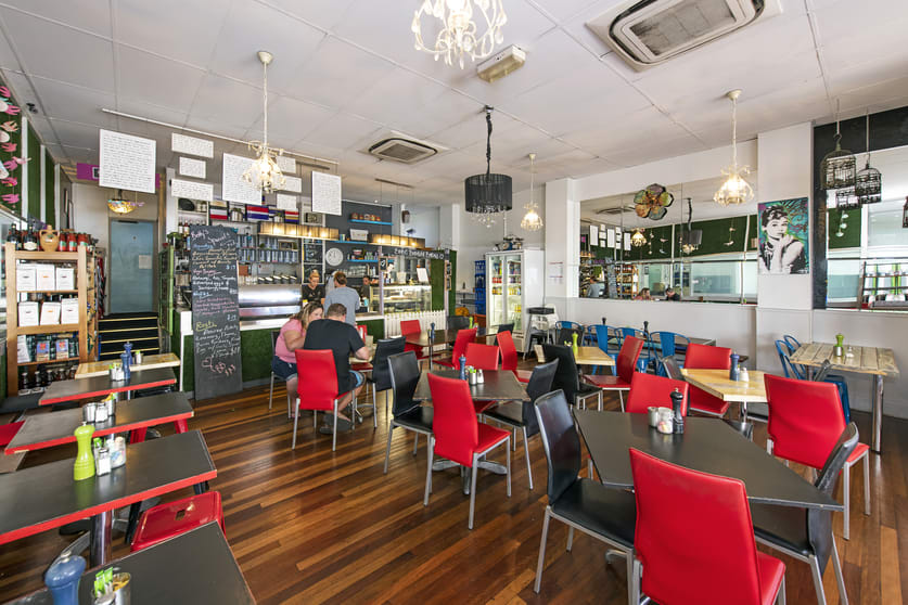 Click to view all images 5-8/95 Denham Street Townsville City QLD 4810 - Image 3