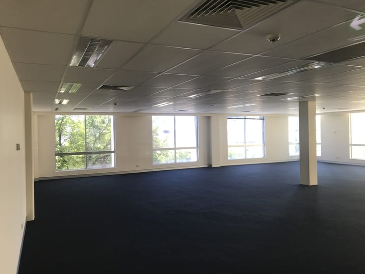 Click to view all images 10/40 Corinna Street Phillip ACT 2606 - Image 2