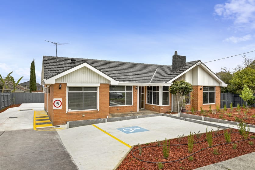 Click to view all images 12 Mitcham Road Donvale VIC 3111 - Image 1