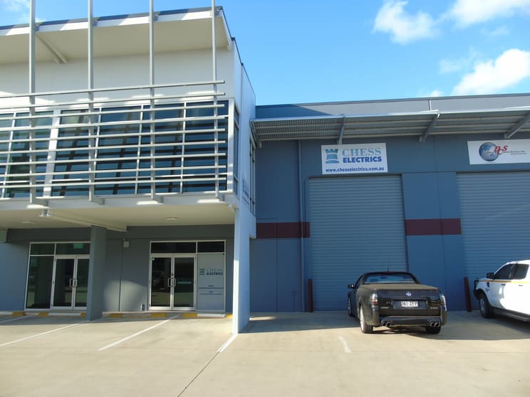 Click to view all images 2/16 Transport Avenue Paget QLD 4740 - Image 1