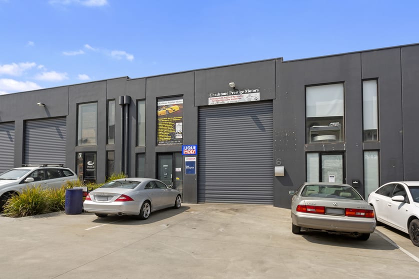 Click to view all images 6/12 Marriott Street Oakleigh VIC 3166 - Image 2