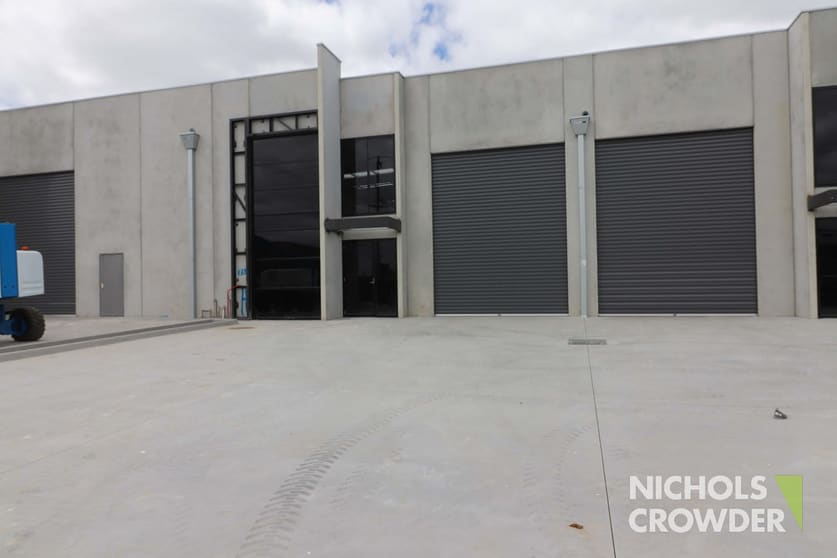 Click to view all images 2/85 Brunel Road Seaford VIC 3198 - Image 1