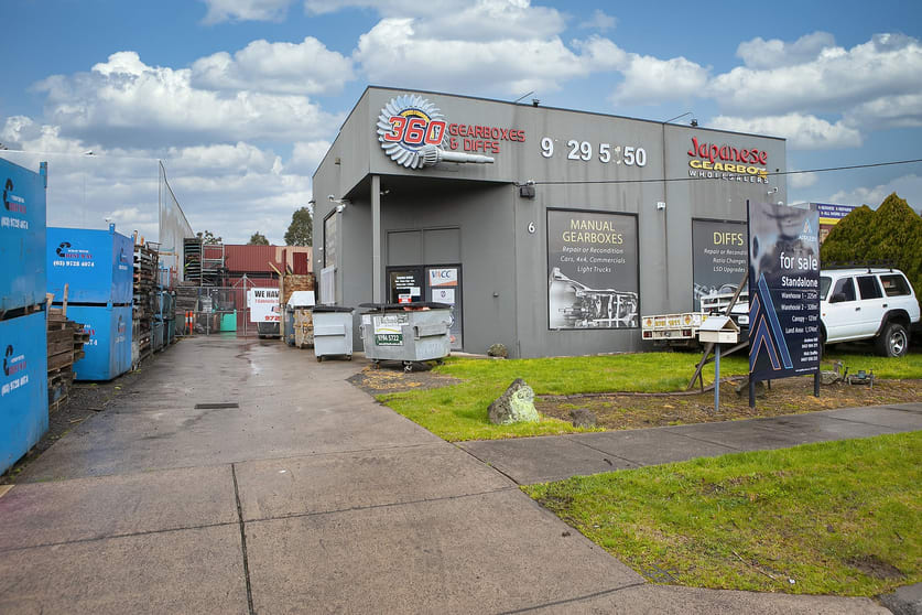6 The Nook Bayswater VIC 3153 - Image 1