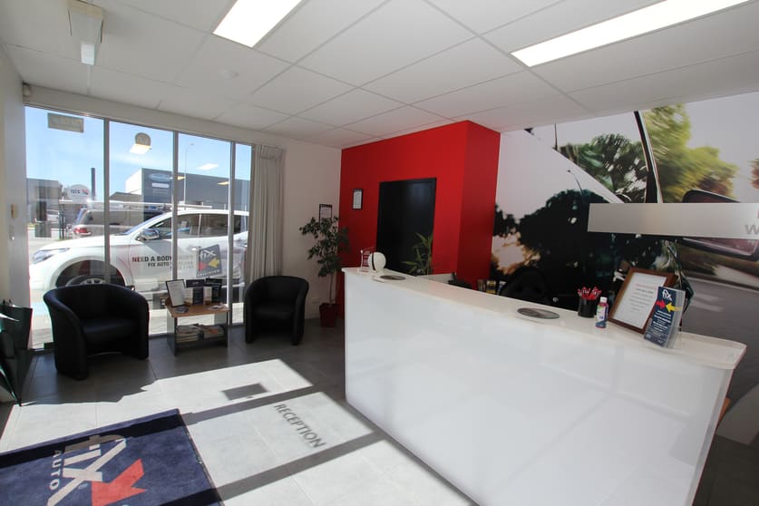 Click to view all images 61 Prestige Parade Wangara WA 6065 - Image 3