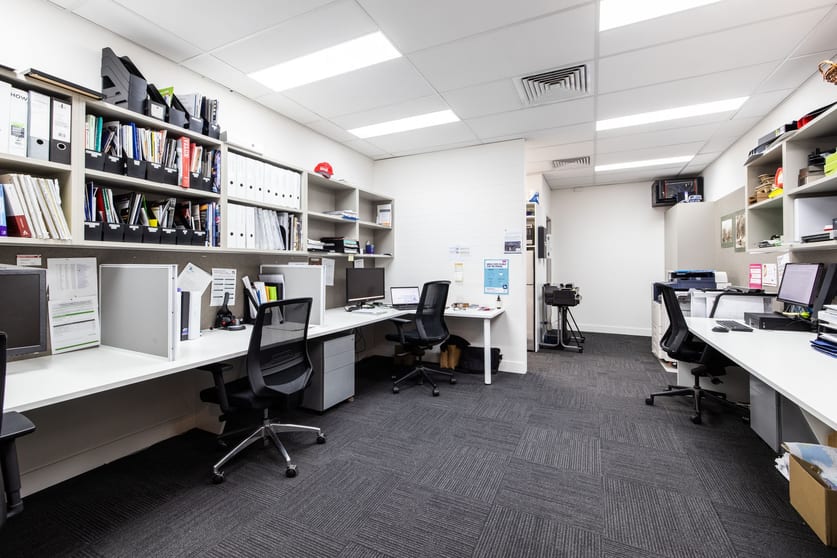 4/2 Victor Road Brookvale NSW 2100 - Image 3