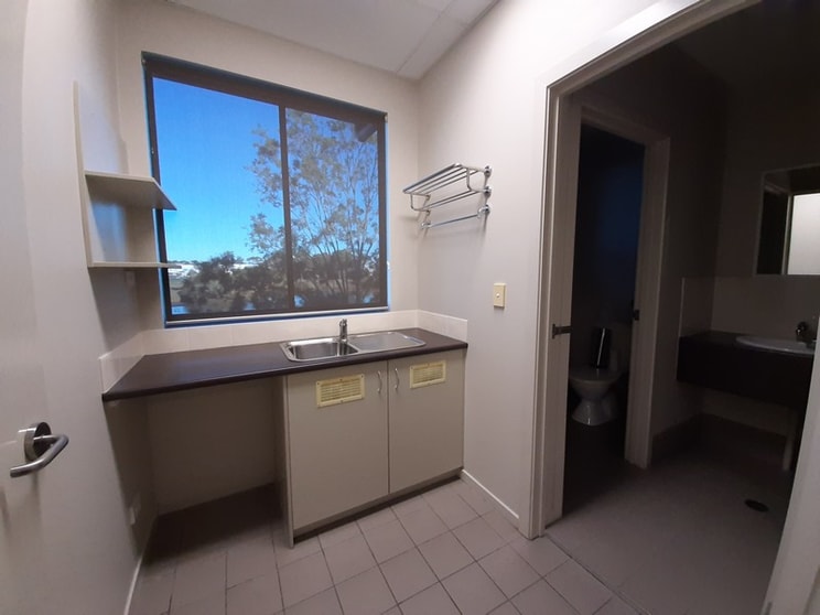 Click to view all images 5/6-8 Liuzzi Street Pialba QLD 4655 - Image 3