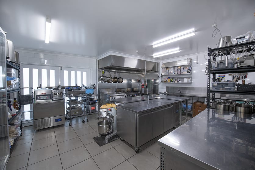 Click to view all images Unit 8/3 Commerce Court Noosaville QLD 4566 - Image 1