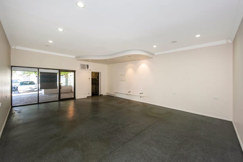 Click to view all images 18/155 Canning Highway East Fremantle WA 6158 - Image 3
