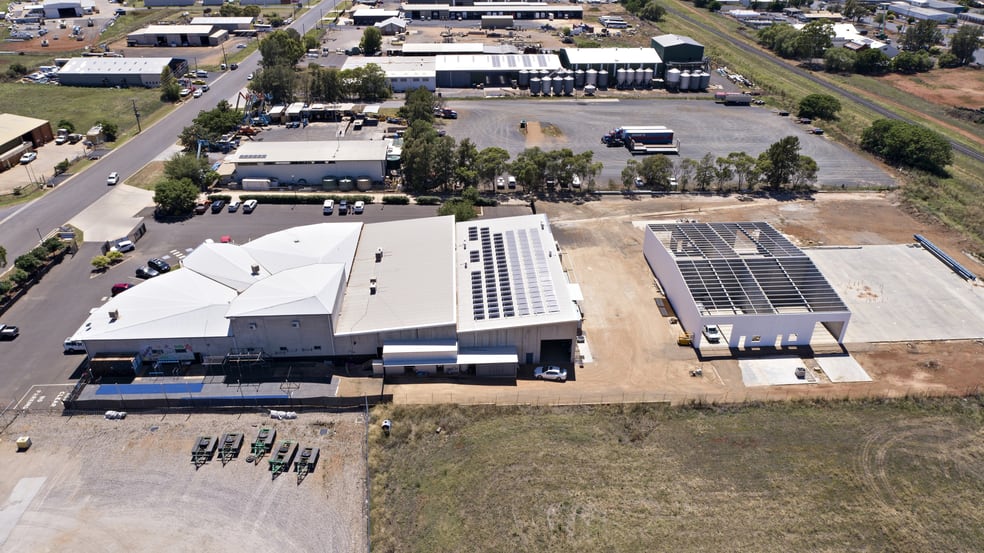 Click to view all images 12 JANNALI ROAD Dubbo NSW 2830 - Image 2