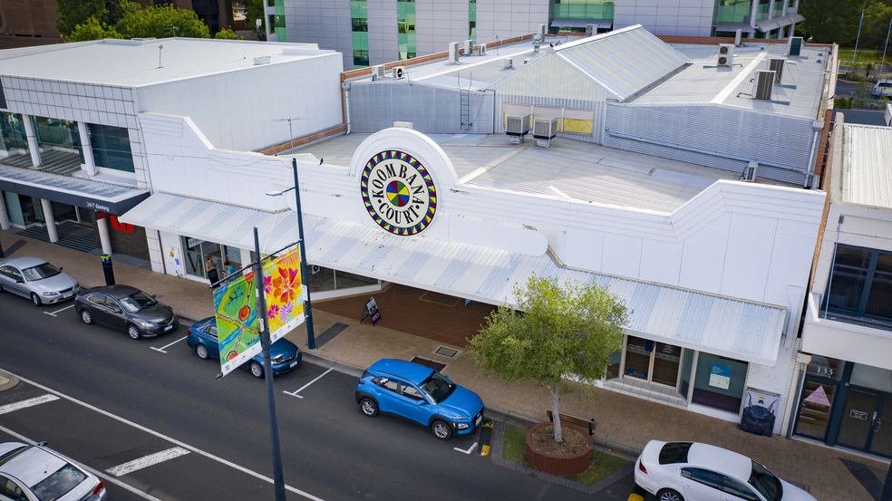 Click to view all images 135 Victoria Street Bunbury WA 6230 - Image 2