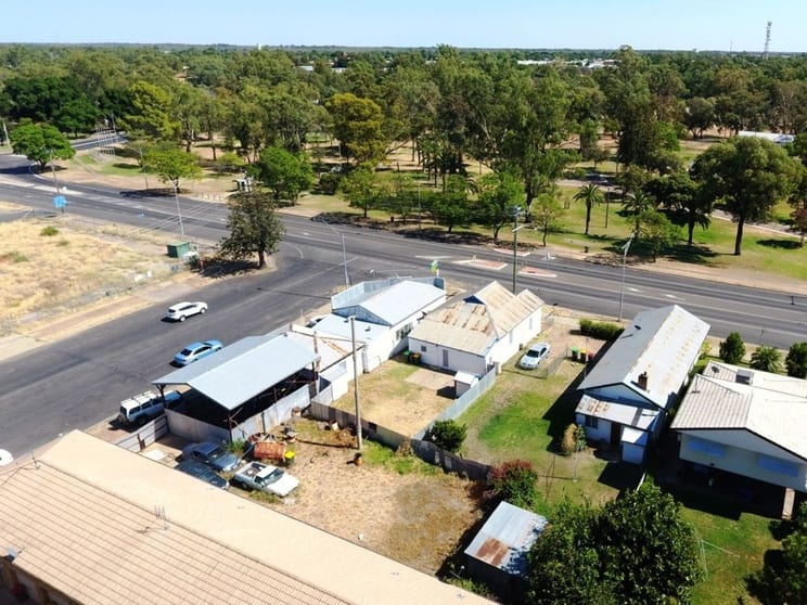Click to view all images 38-44 ALICE STREET Moree NSW 2400 - Image 2
