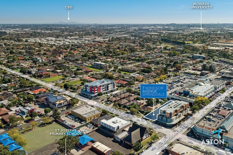 Click to view all images 7 Windsor Avenue Springvale VIC 3171 - Image 2