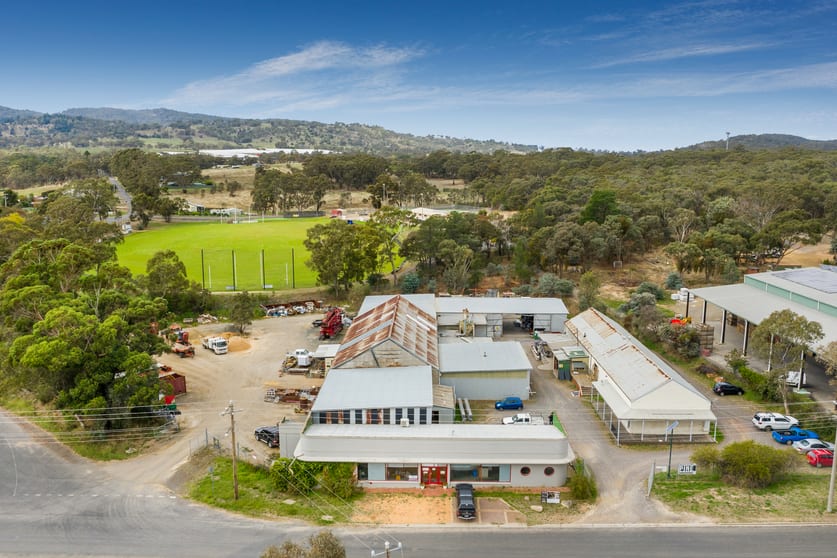 Click to view all images 32 Coolstore Road Harcourt VIC 3453 - Image 1