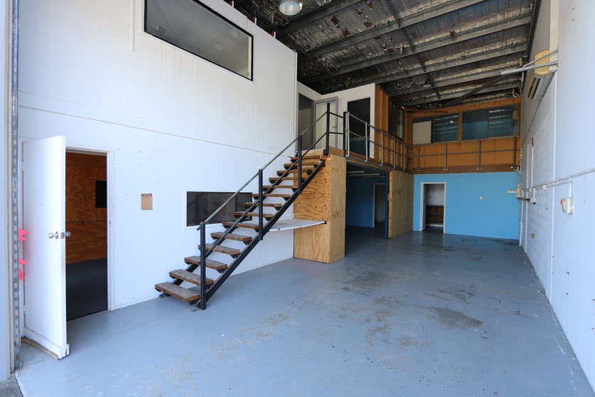 Click to view all images 3/55-57 Dover Drive Burleigh Heads QLD 4220 - Image 2