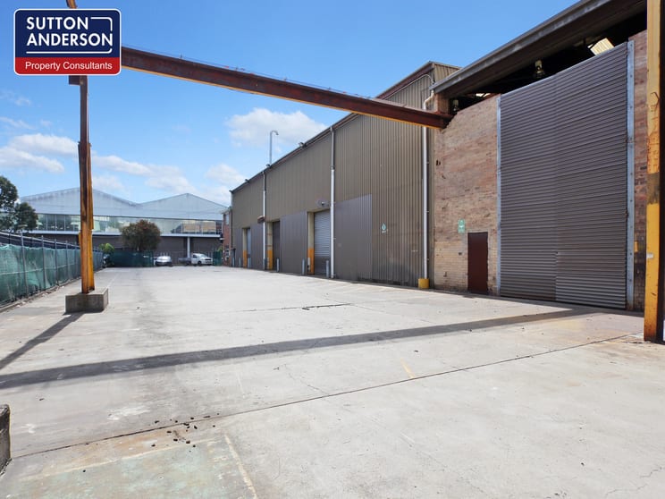 Click to view all images 2 McLachlan Ave Artarmon NSW 2064 - Image 2