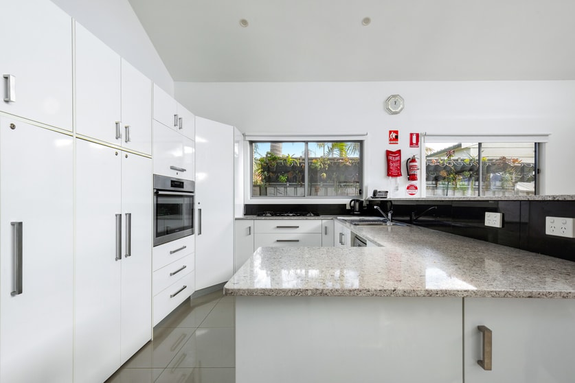 Click to view all images 10 Tinonee Road Waratah NSW 2298 - Image 2