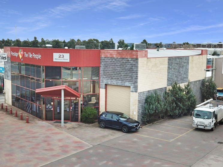 Click to view all images 23, 25 & 27 Benalla Road Shepparton VIC 3630 - Image 2