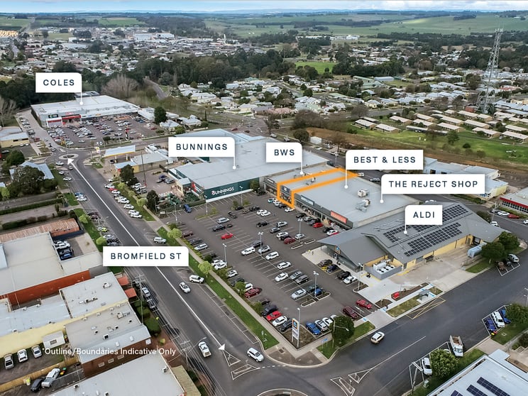 Click to view all images 3/118-128 Bromfield Street Colac VIC 3250 - Image 2