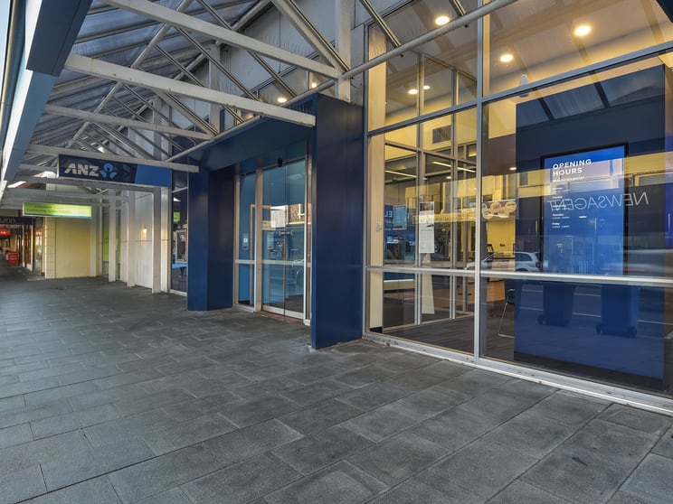 Click to view all images 8 Commercial Street West Mount Gambier SA 5290 - Image 2