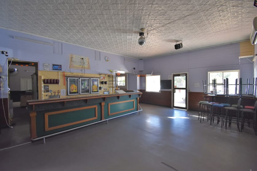 119-123 Oak Street Barcaldine QLD 4725 - Image 3