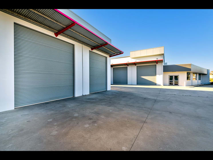 Click to view all images 9 Sherlock Way Davenport WA 6230 - Image 3