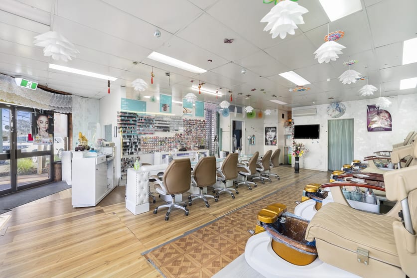 Click to view all images 1/56 High Street Ararat VIC 3377 - Image 2