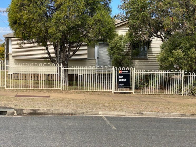 Click to view all images 1/6 Mary Street Kingaroy QLD 4610 - Image 2
