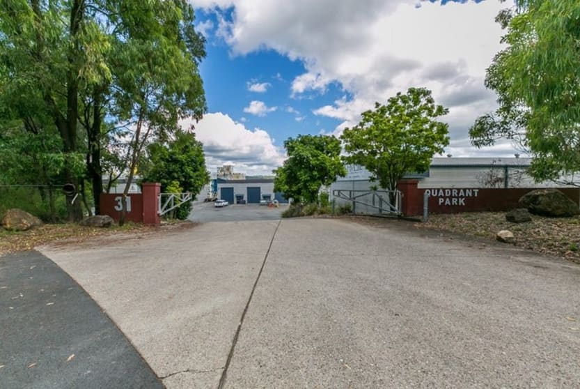 2D/31 Rudman Parade Burleigh Heads QLD 4220 - Image 2
