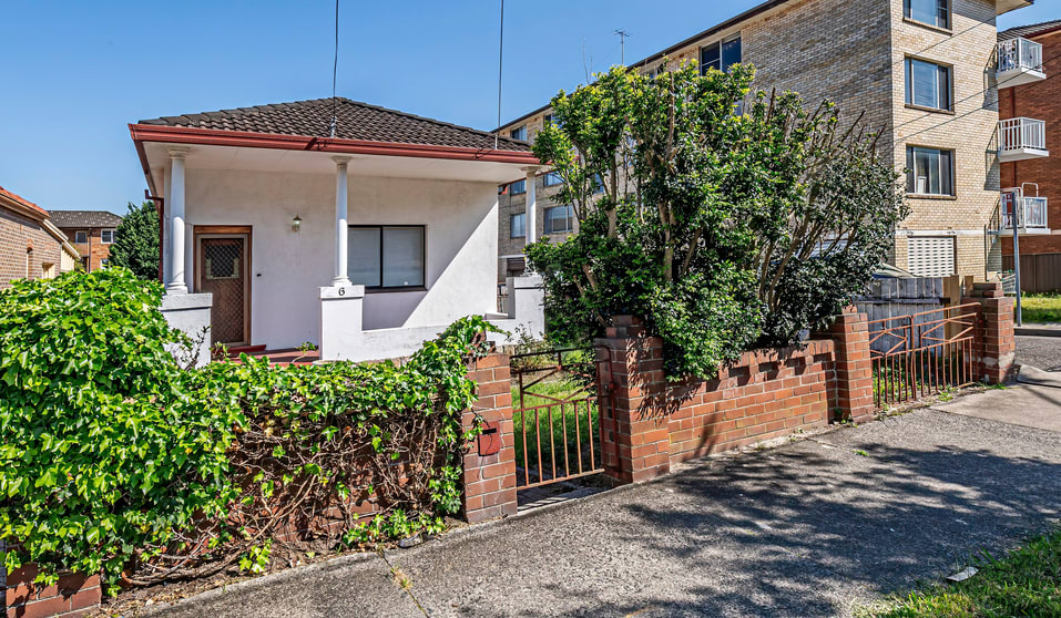 Click to view all images 6 Forsyth Street Kingsford NSW 2032 - Image 2