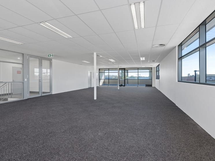 Click to view all images 9/13 Hobsons Gate Currambine WA 6028 - Image 1