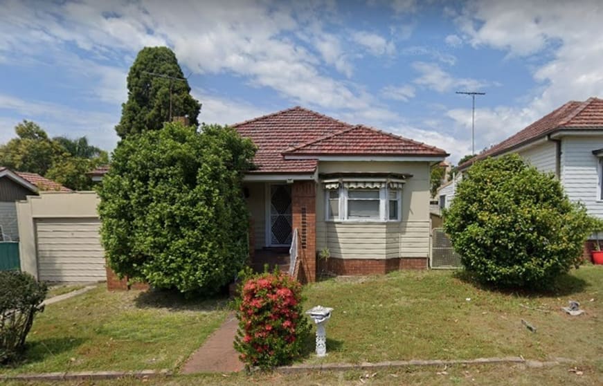 Click to view all images 1 - 3 - 5 James St Blakehurst NSW 2221 - Image 2