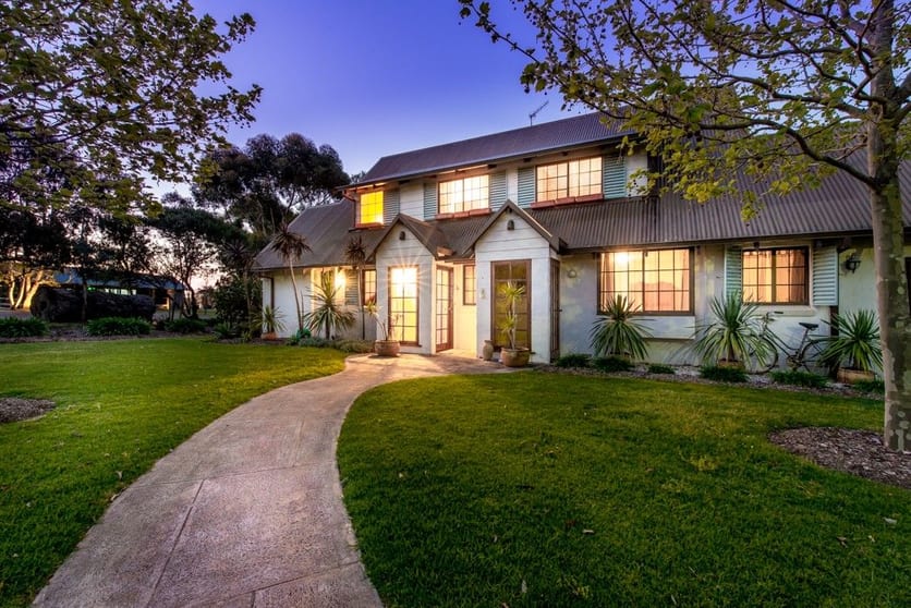 Click to view all images 8 Canal Rocks Road Yallingup WA 6282 - Image 1