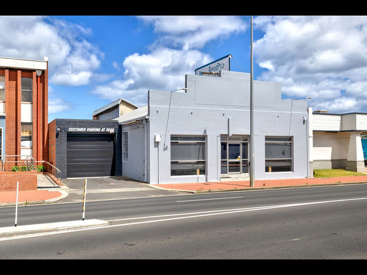Click to view all images 78 Spencer Street Bunbury WA 6230 - Image 3