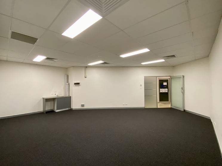 Click to view all images 17/72-80 Allison Crescent Menai NSW 2234 - Image 3