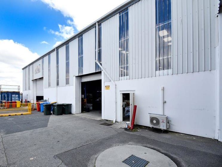 Click to view all images Whole Property/89 - 91 President Street Welshpool WA 6106 - Image 2