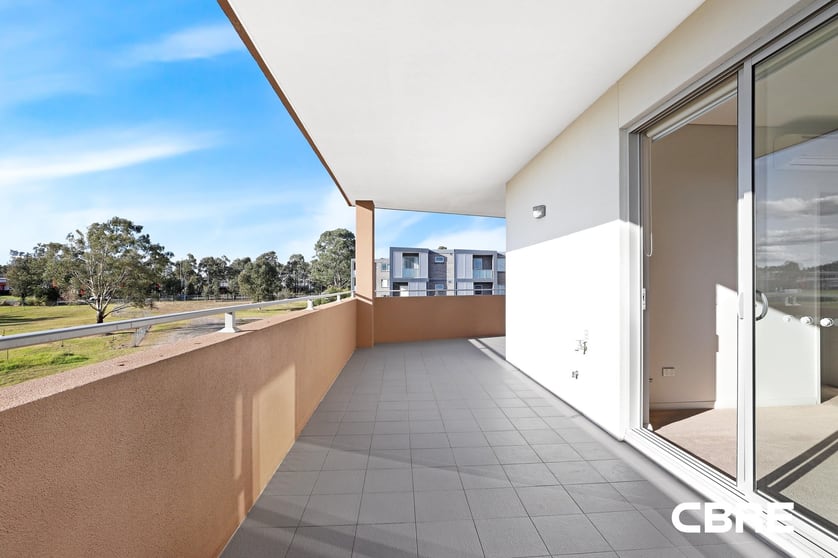 Click to view all images 828 Windsor Road Rouse Hill NSW 2155 - Image 3