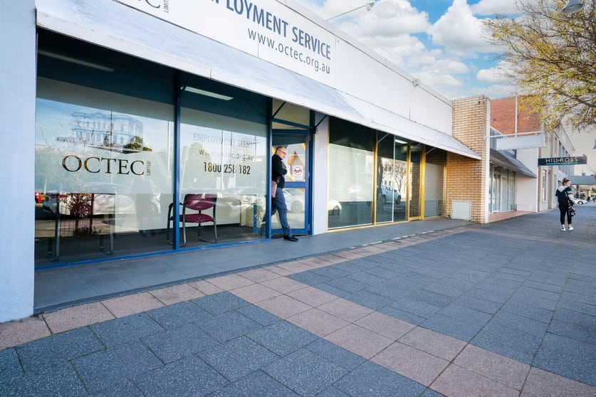 Click to view all images 531 & 531A Kiewa Street Albury NSW 2640 - Image 3