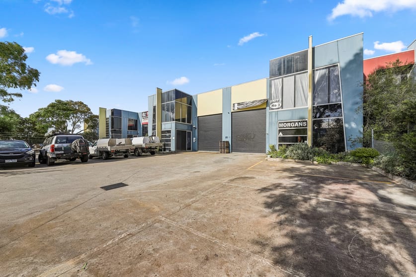 1 & 2/3 Sahra Grove Carrum Downs VIC 3201 - Image 3