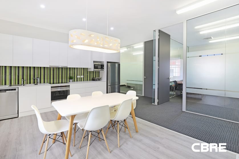 Click to view all images 226 George Street Windsor NSW 2756 - Image 2