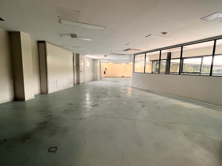 Click to view all images 1/9 Apollo Street Warriewood NSW 2102 - Image 3