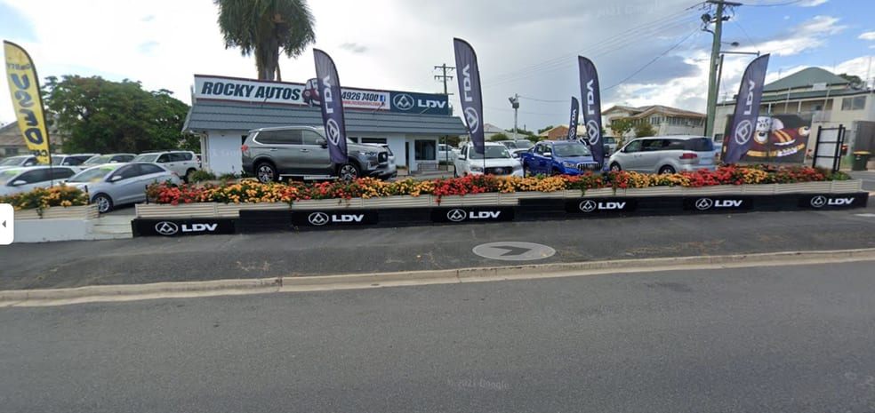 Click to view all images 23 QUEEN ELIZABETH DRIVE Berserker QLD 4701 - Image 2
