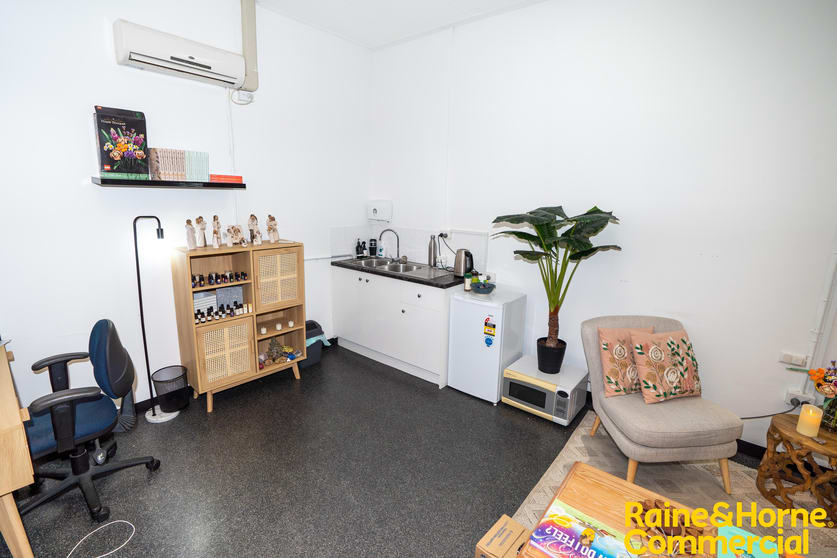Click to view all images 17/56 Fitzmaurice Street Wagga Wagga NSW 2650 - Image 3
