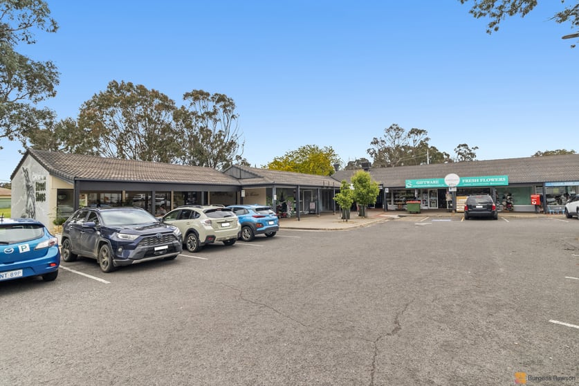 Click to view all images 4/3 Carleton Street Kambah ACT 2902 - Image 2