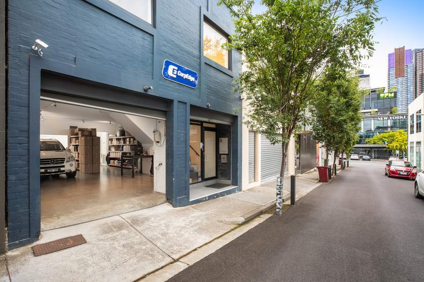 Click to view all images 6 Yarra Street South Melbourne VIC 3205 - Image 3