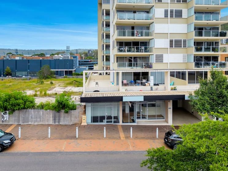 Click to view all images C3/80 Mann Street Gosford NSW 2250 - Image 1