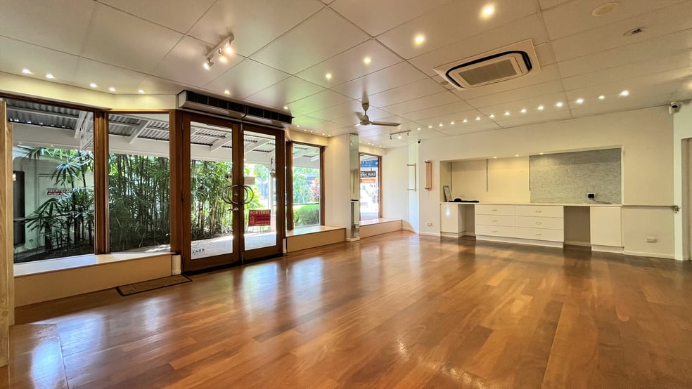 Click to view all images 2/18-20 Wharf Street Port Douglas QLD 4877 - Image 3